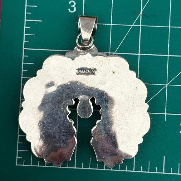 Pink conch turquoise statement naja sterling silver pendant - Picture 6 of 6